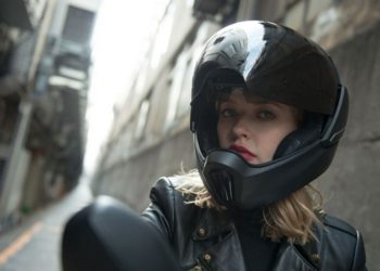 Codice del Casco: Personalizzazione e Identità nel Mondo dei Motociclisti